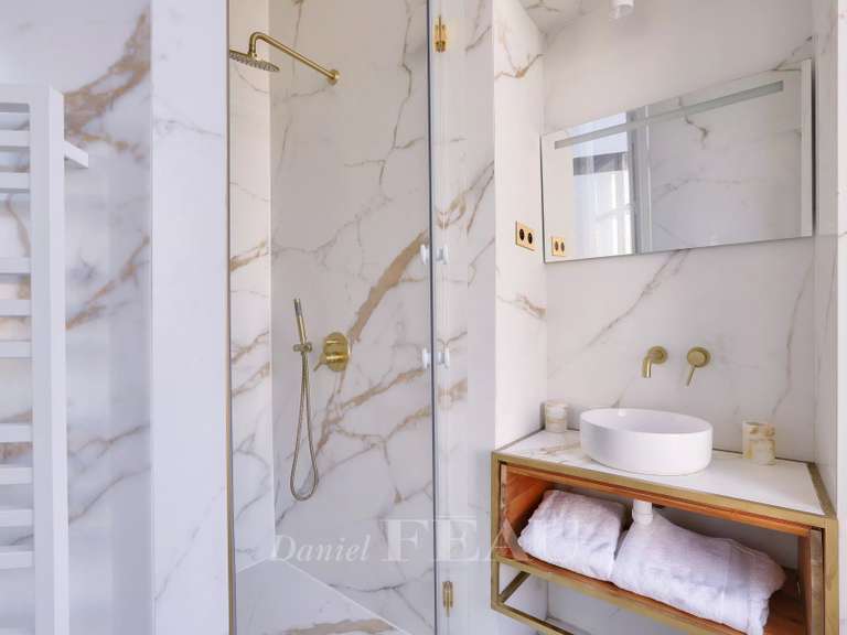 Apartment Paris 17e - 4 bedrooms - 213m²