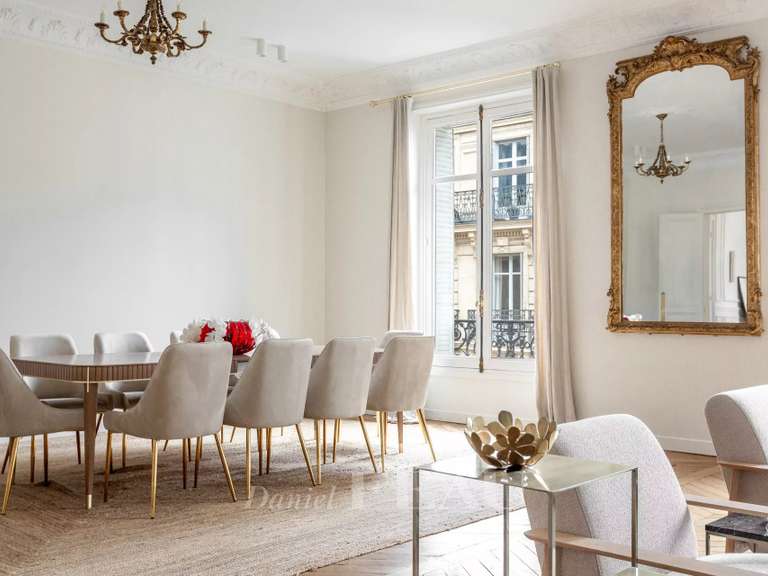 Apartment Paris 17e - 4 bedrooms - 213m²