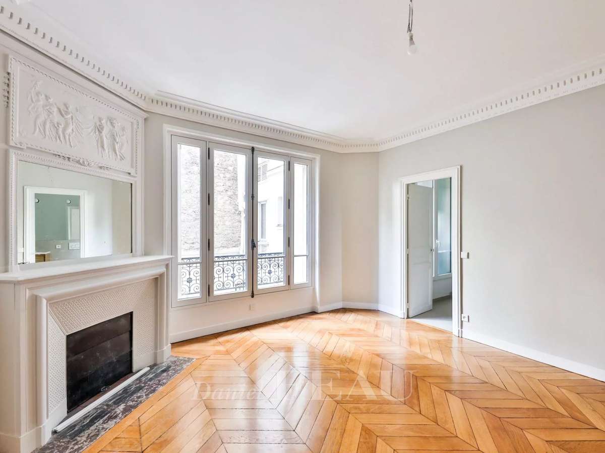 Apartment Paris 17e
