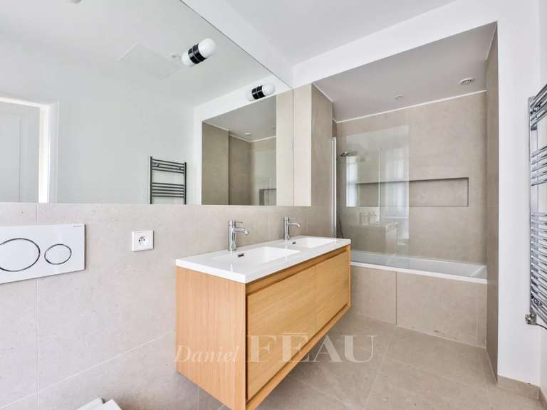 Apartment Paris 17e - 3 bedrooms - 140m²