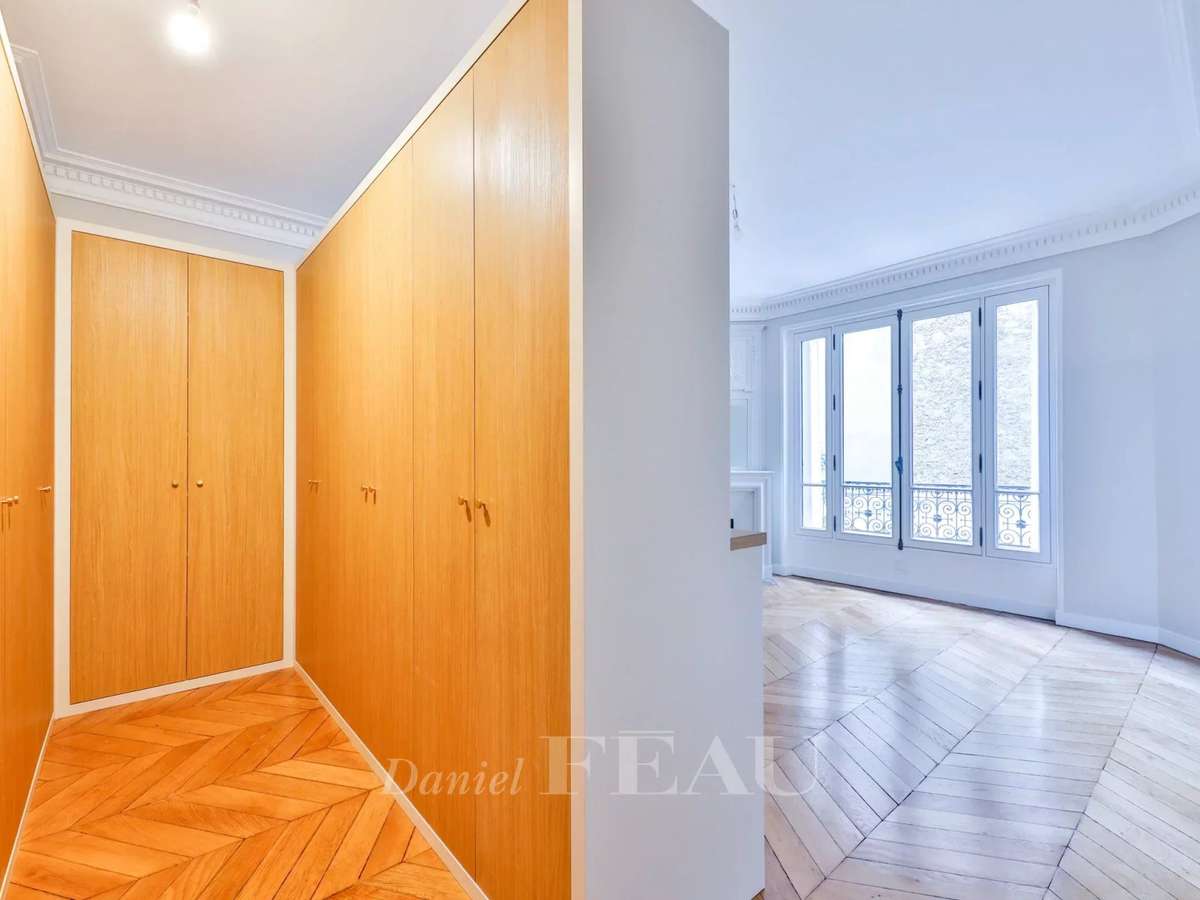 Apartment Paris 17e