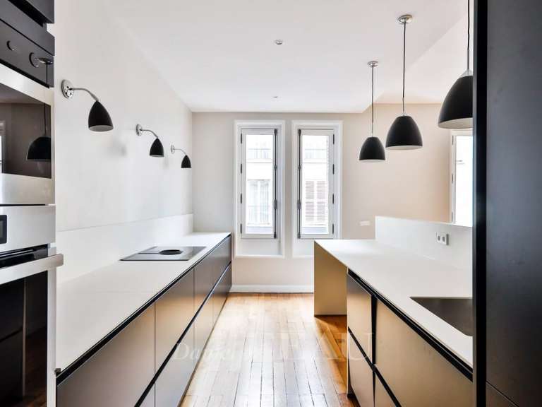 Apartment Paris 17e - 3 bedrooms - 140m²