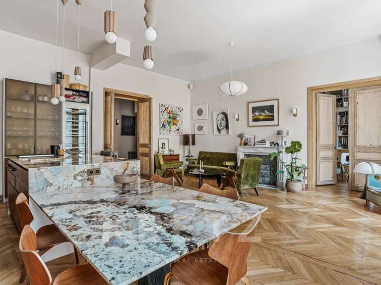 Appartement Paris 17e - 3 chambres - 153m²