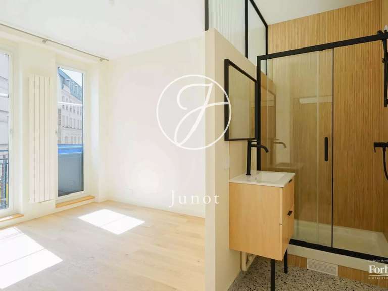 Appartement Paris 17e - 2 chambres - 83m²