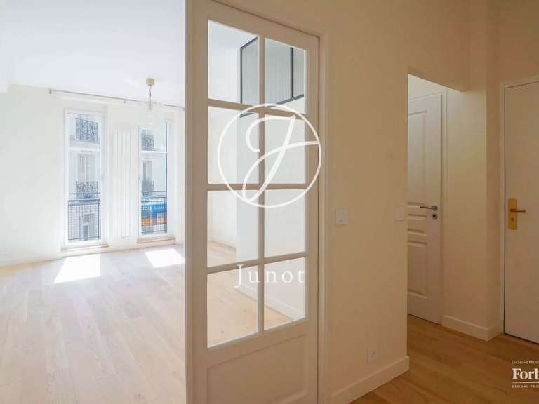 Appartement Paris 17e - 2 chambres - 83m²