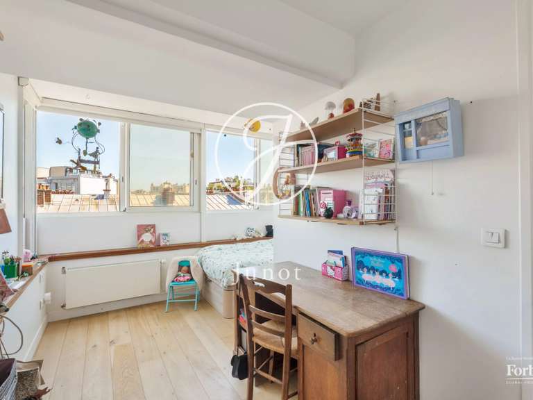 Appartement Paris 17e - 4 chambres - 101m²
