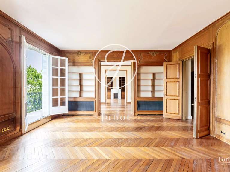 Appartement Paris 17e - 4 chambres - 249m²