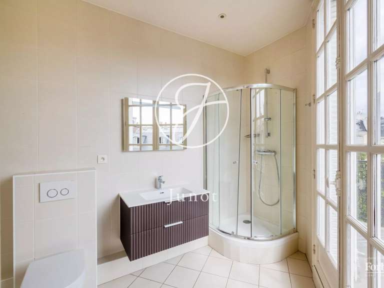 Appartement Paris 17e - 4 chambres - 249m²