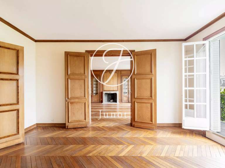 Appartement Paris 17e - 4 chambres - 249m²