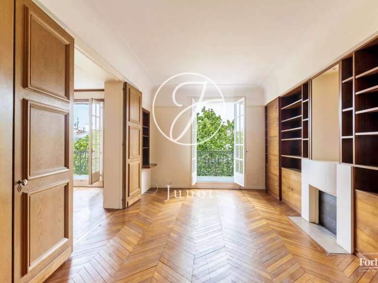 Appartement Paris 17e - 4 chambres - 249m²