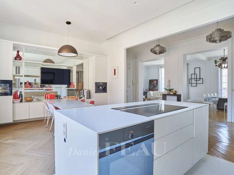 Appartement Paris 17e - 5 chambres - 320m²