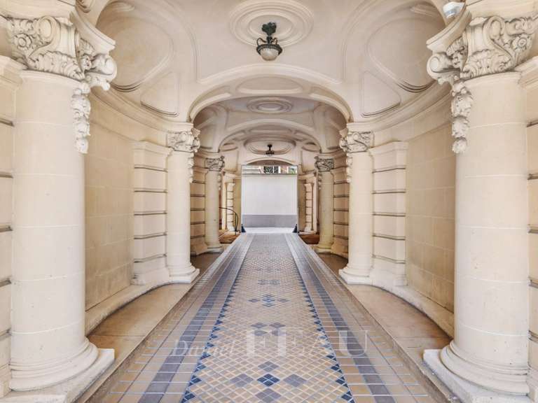 Appartement Paris 17e - 2 chambres - 97m²
