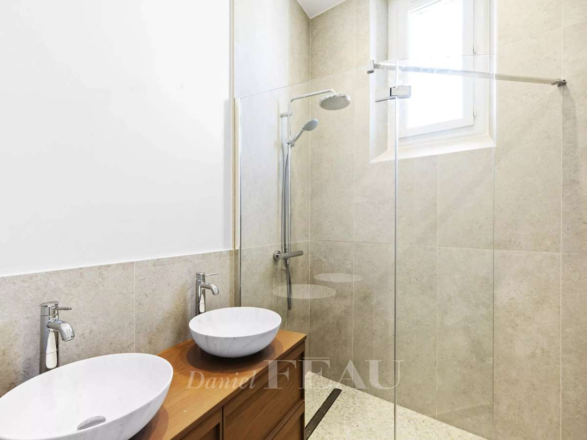 Apartment Paris 17e