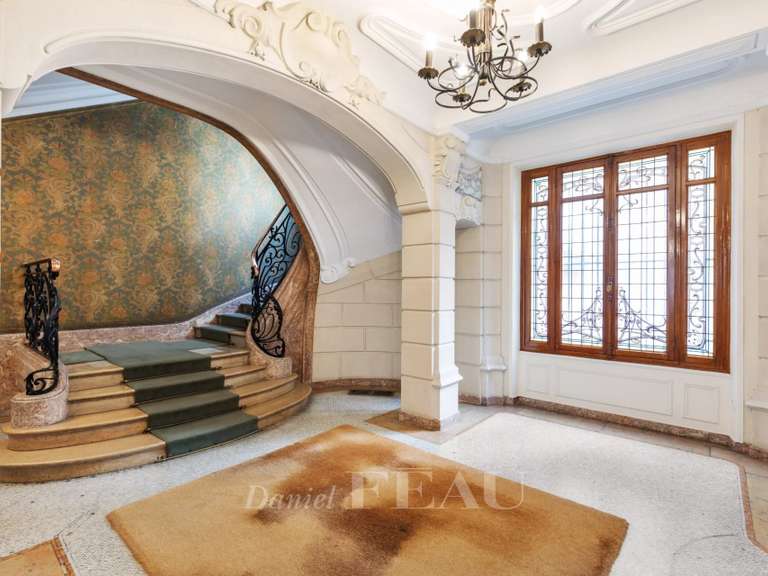 Appartement Paris 17e - 2 chambres - 97m²