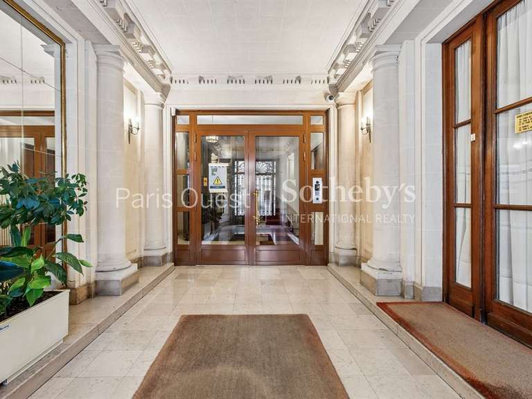 Appartement Paris 17e - 3 chambres - 98m²