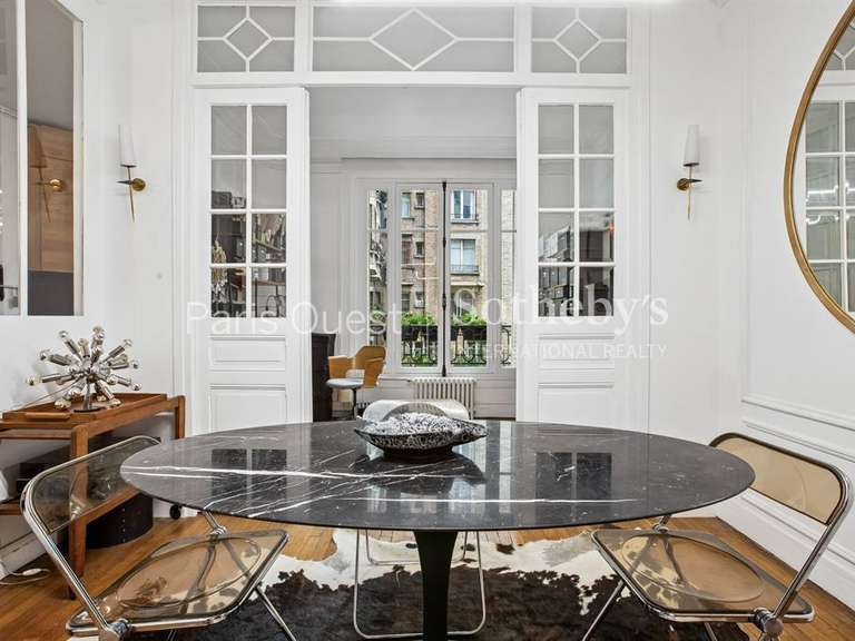 Appartement Paris 17e - 3 chambres - 98m²
