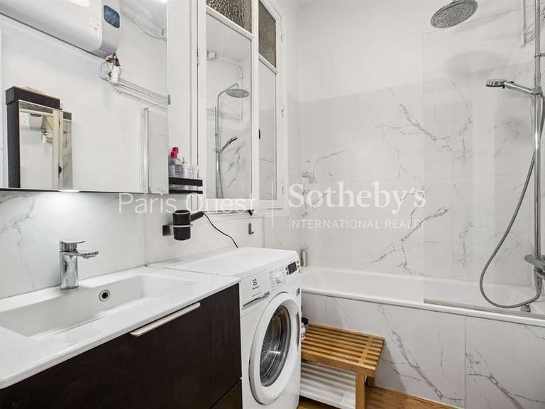 Appartement Paris 17e - 3 chambres - 98m²