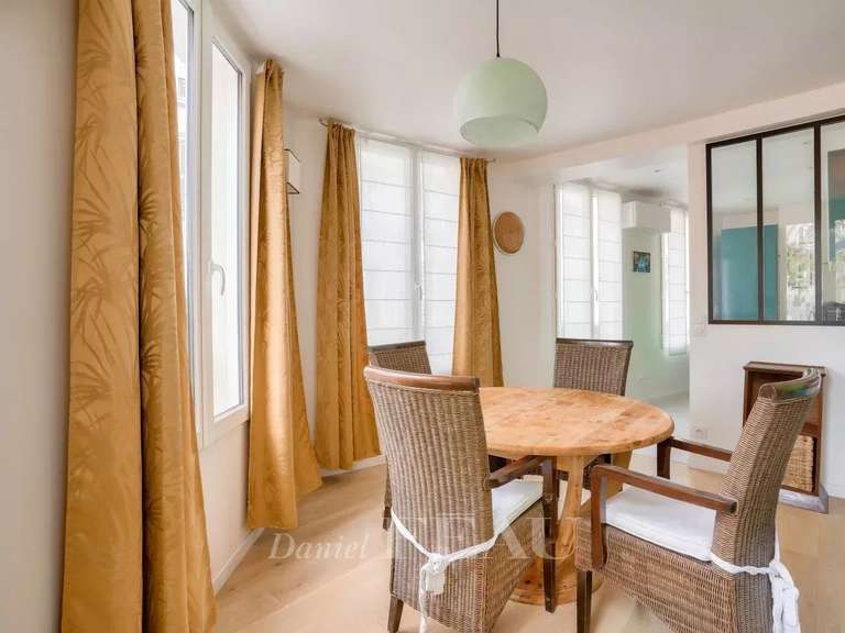 Appartement Paris 17e - 2 chambres - 92m²