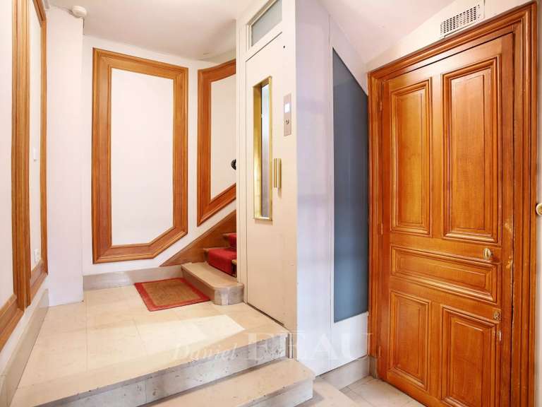 Appartement Paris 17e - 3 chambres - 87m²