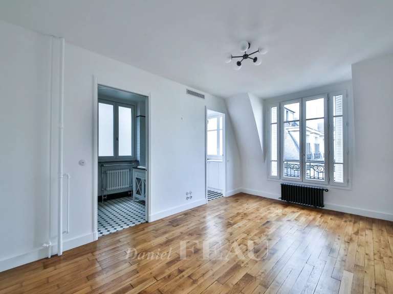 Appartement Paris 17e - 3 chambres - 148m²