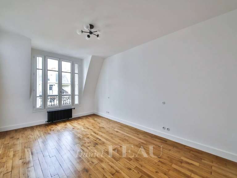Appartement Paris 17e - 3 chambres - 148m²