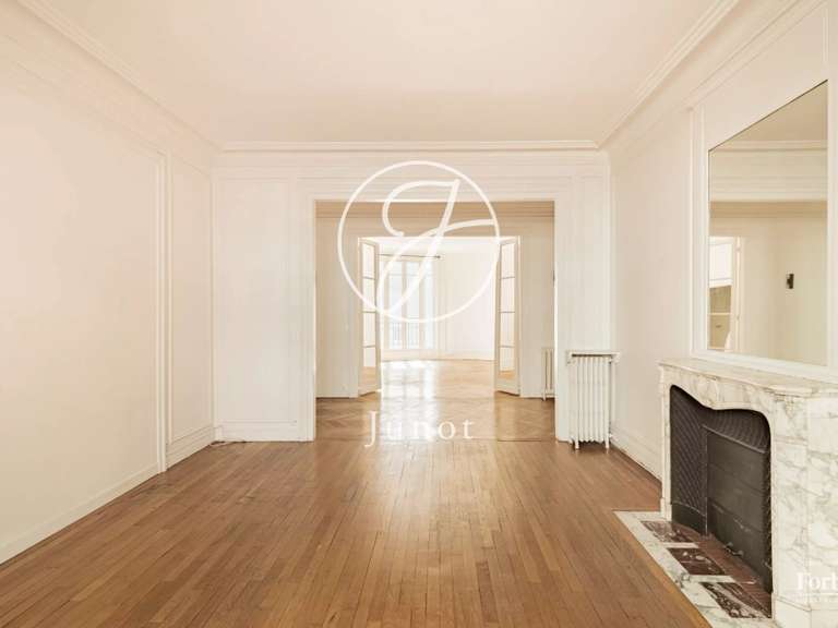 Appartement Paris 17e - 3 chambres - 147m²