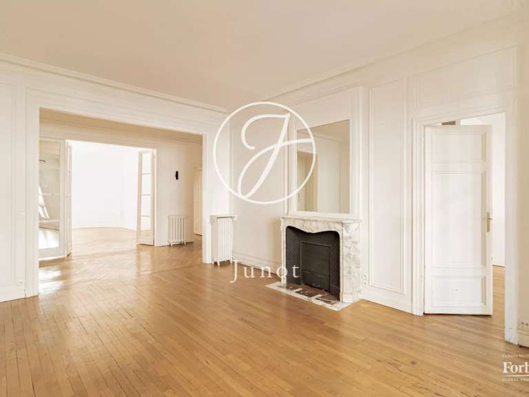 Appartement Paris 17e - 3 chambres - 147m²