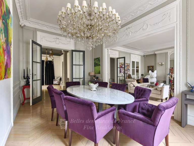 Appartement Paris 17e - 3 chambres - 179m²