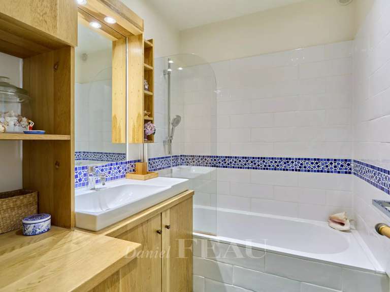 Appartement Paris 17e - 4 chambres - 141m²