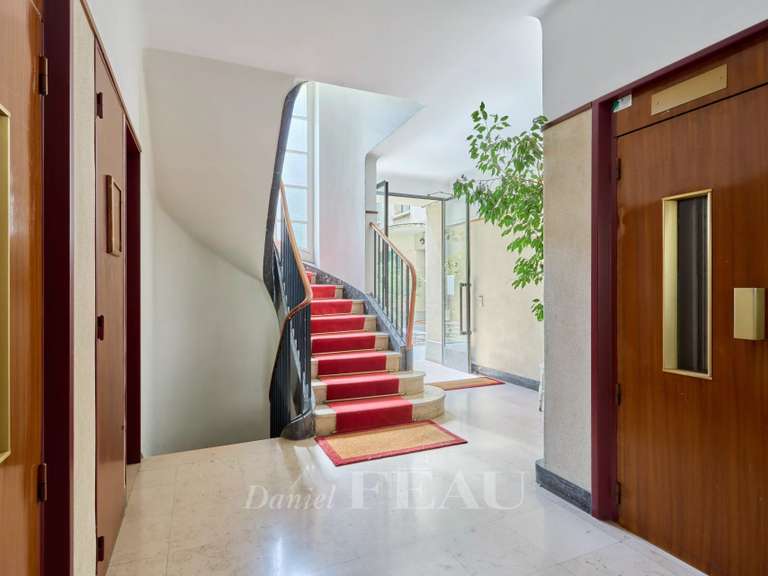 Appartement Paris 17e - 4 chambres - 141m²
