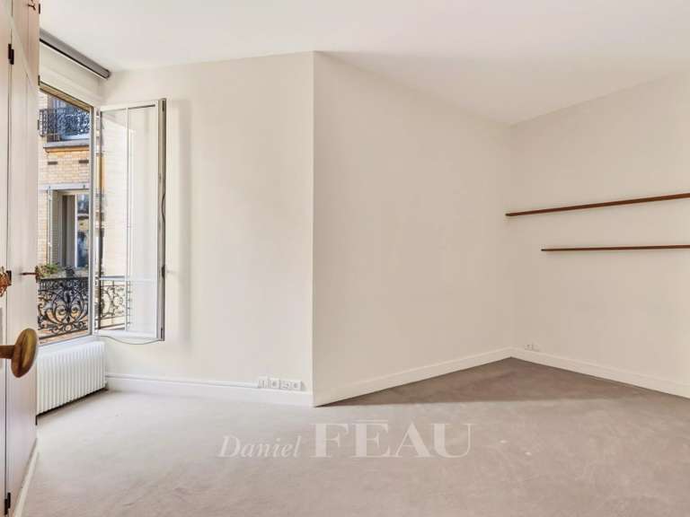 Appartement Paris 17e - 3 chambres - 113m²