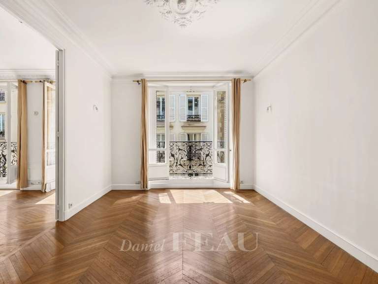 Appartement Paris 17e - 3 chambres - 113m²