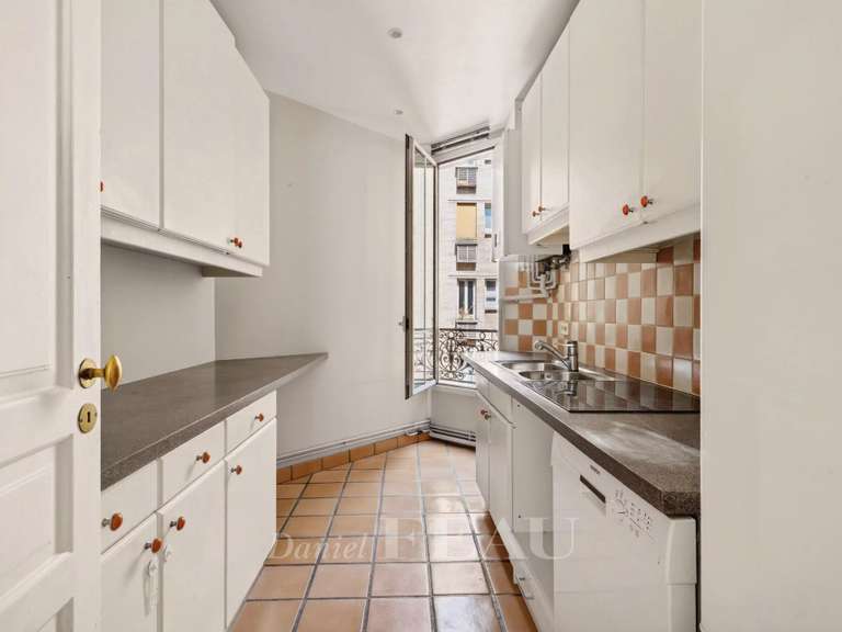 Appartement Paris 17e - 3 chambres - 113m²