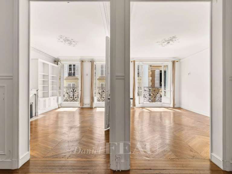 Appartement Paris 17e - 3 chambres - 113m²