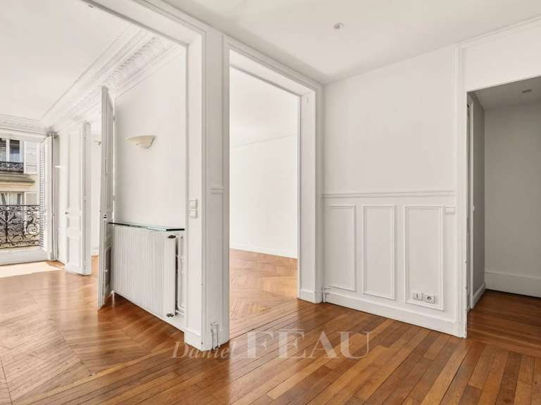 Appartement Paris 17e - 3 chambres - 113m²