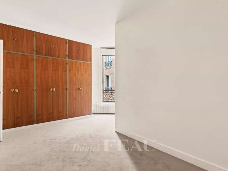 Appartement Paris 17e - 3 chambres - 113m²