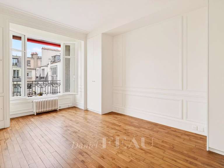 Apartment Paris 17e - 6 bedrooms - 200m²