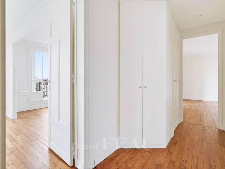 Apartment Paris 17e - 6 bedrooms - 200m²