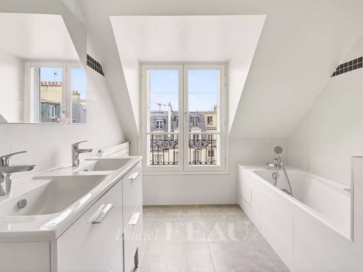 Apartment Paris 17e