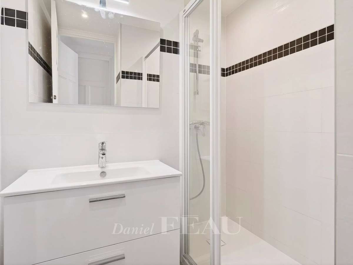 Apartment Paris 17e