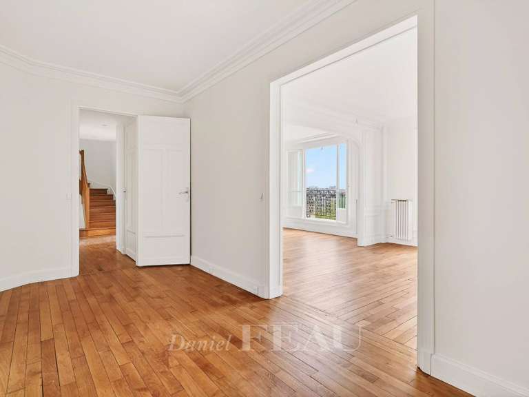 Apartment Paris 17e - 6 bedrooms - 200m²