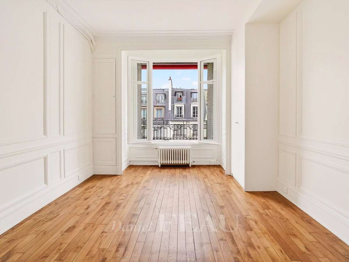 Apartment Paris 17e
