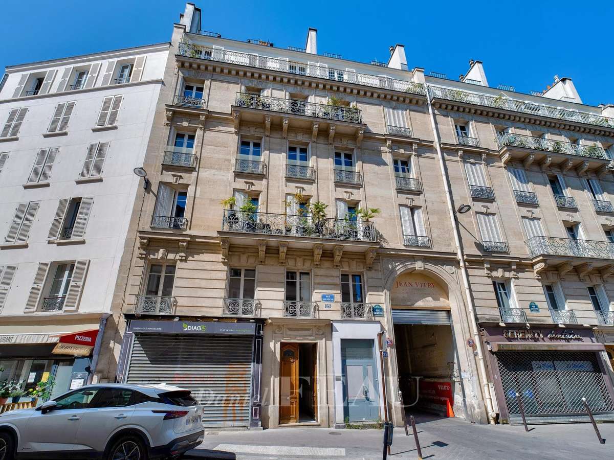 Apartment Paris 17e