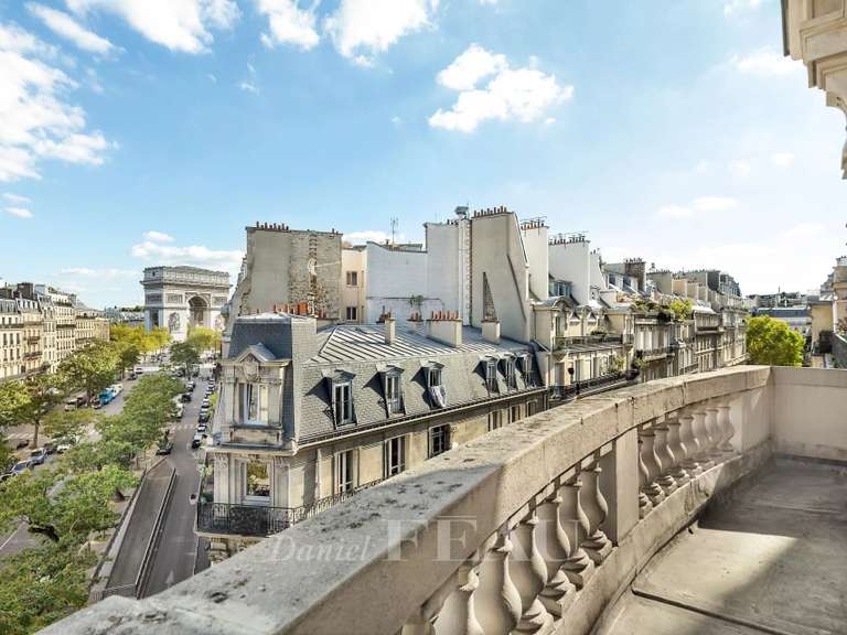 Appartement Paris 17e - 4 chambres - 256m²