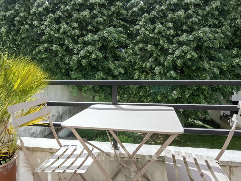 Appartement Paris 17e - 2 chambres - 76m²