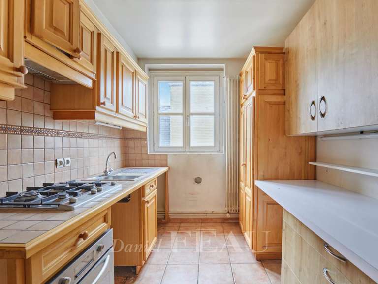 Appartement Paris 17e - 2 chambres - 83m²