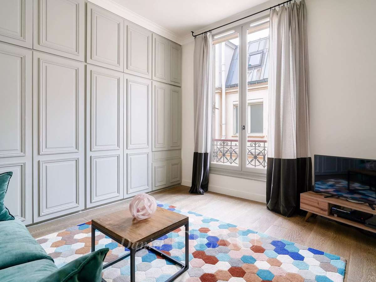 Apartment Paris 17e