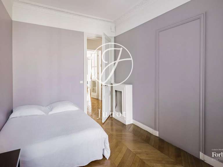 Appartement Paris 17e - 3 chambres - 160m²
