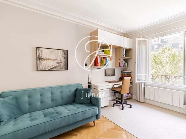 Appartement Paris 17e - 3 chambres - 123m²
