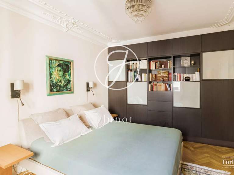 Appartement Paris 17e - 3 chambres - 123m²